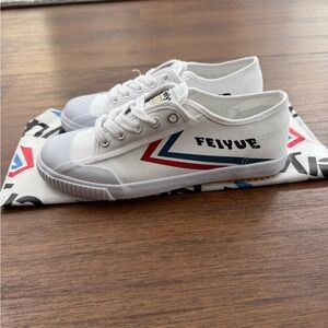 Feiyue Fe Lo 1920 White sneakers W 7 | M 5
